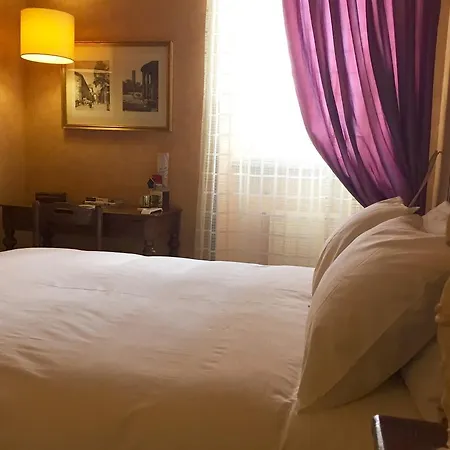 Giglio Suite-navona Square רומא