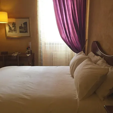 Giglio Suite-navona Square דירה